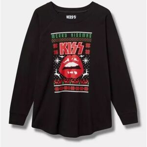 Torrid Kiss Merry Christmas Long Sleeve Raglan Tee